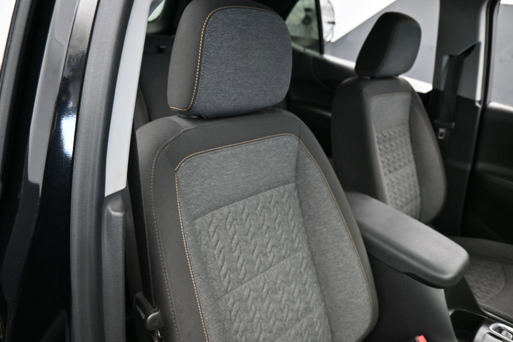 Used 2023 Chevrolet Equinox LT FWD image 39