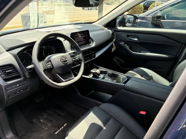 New 2026 Nissan Rogue Dark Armor FWD image 13