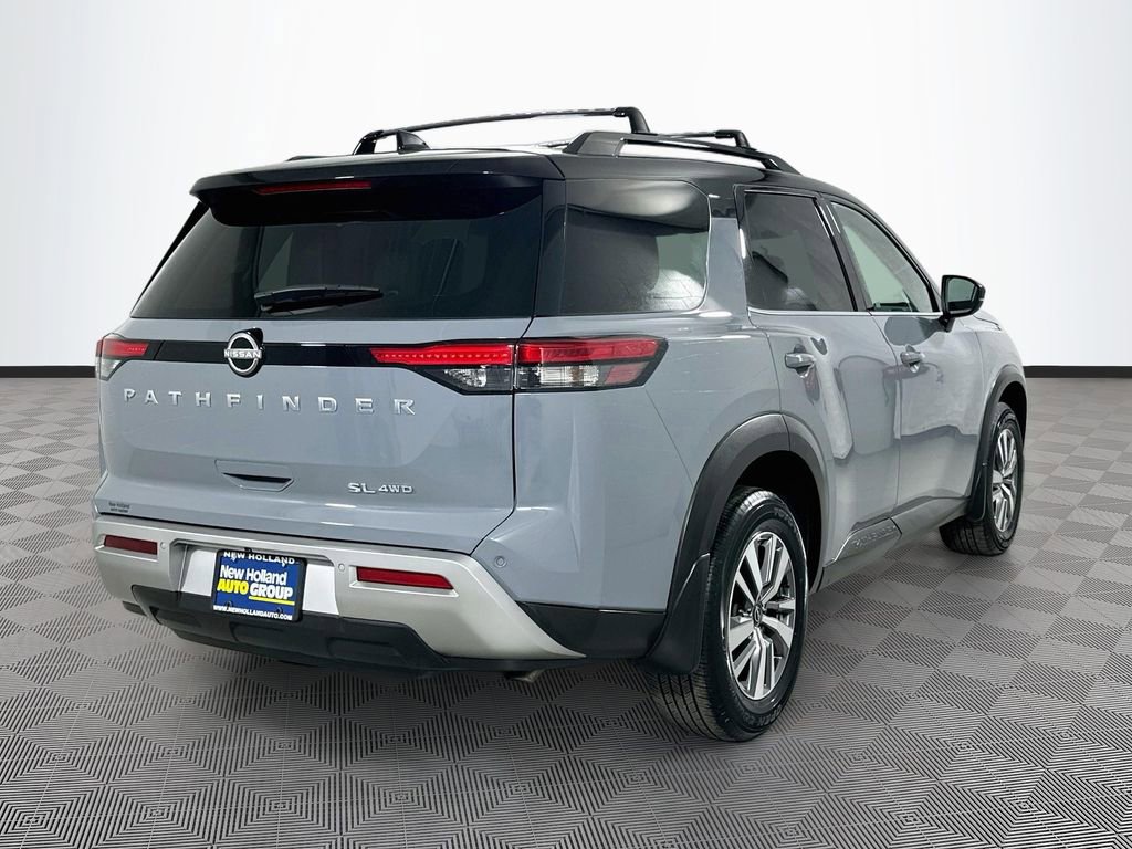 Used 2023 Nissan Pathfinder SL AWD/4WD image 10