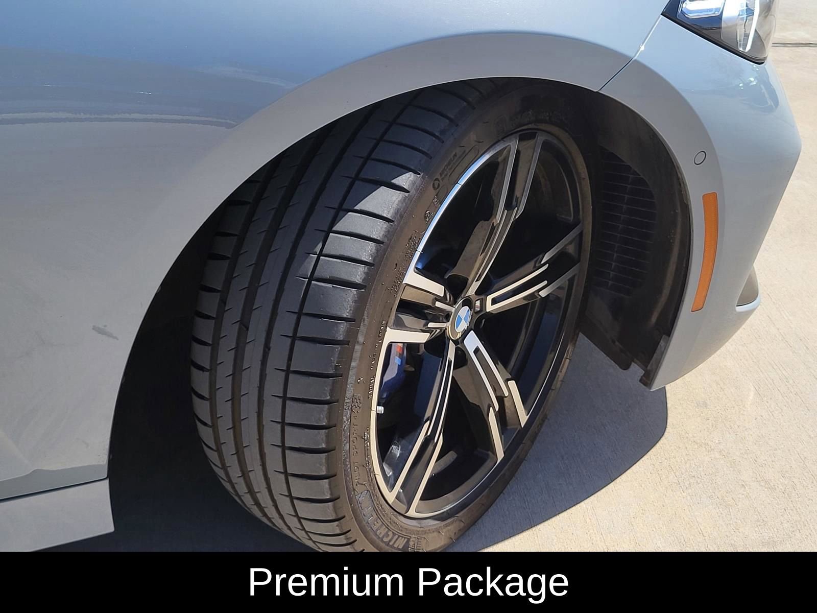 Used 2023 BMW M340i RWD image 6