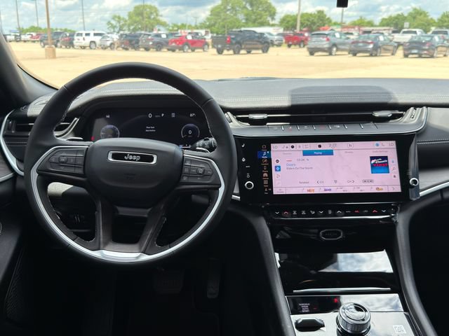 New 2026 Jeep Grand Cherokee L 4WD image 25