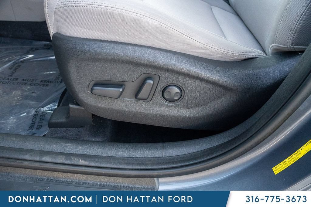 Used 2018 Hyundai Tucson Value w/ Cargo Package AWD/4WD image 17