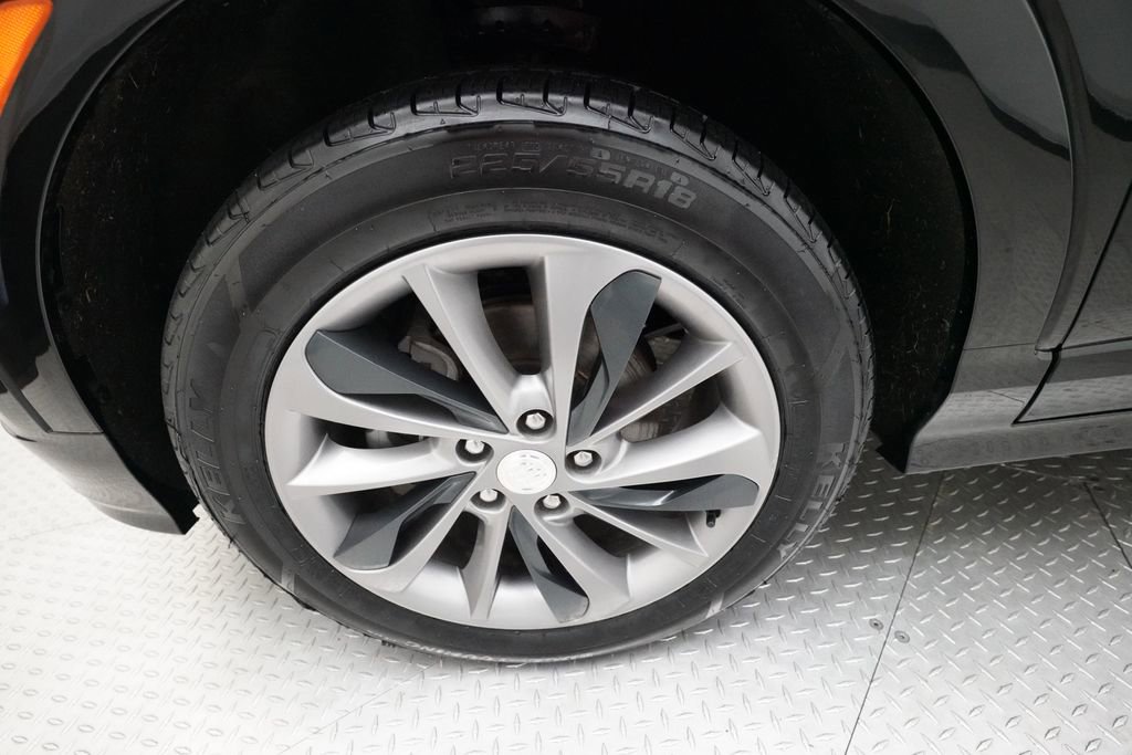 Used 2022 Buick Encore GX Select w/ Sport Touring Package AWD/4WD image 27