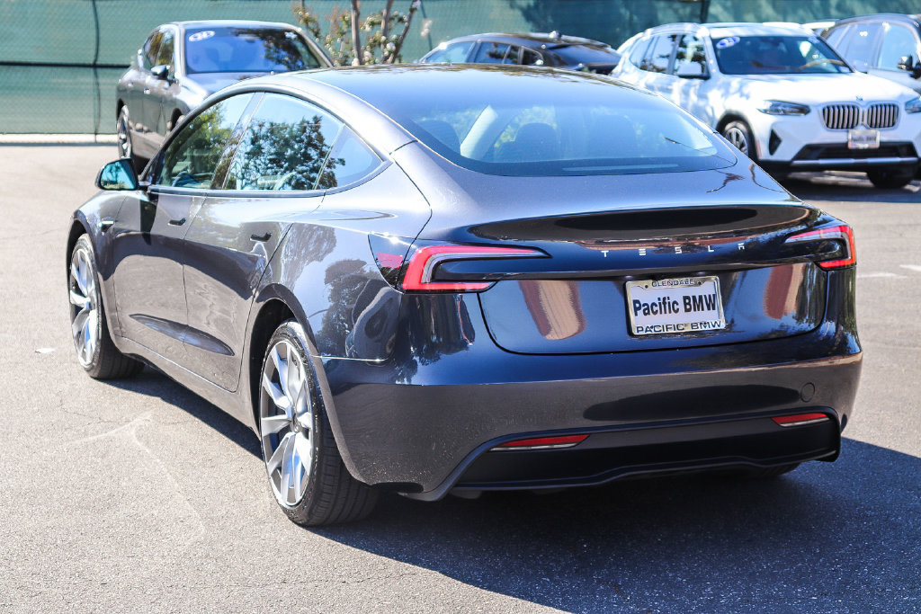 Used 2024 Tesla Model 3 Standard Range RWD image 4