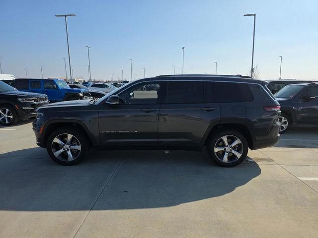 Used 2022 Jeep Grand Cherokee L Limited image 7
