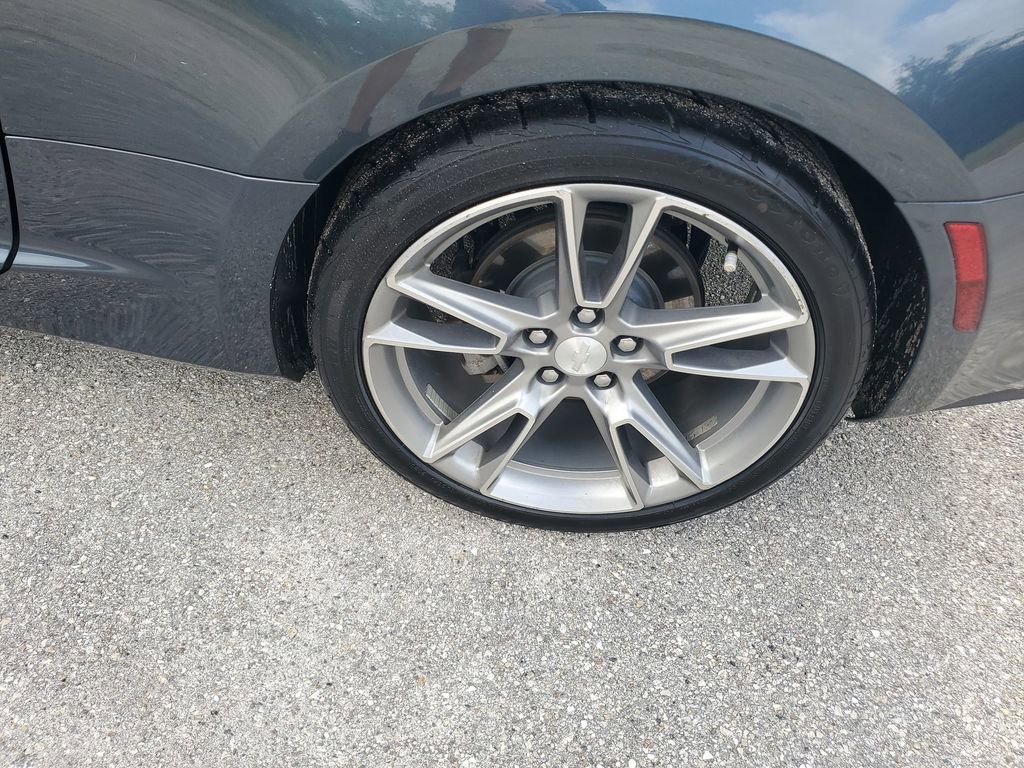 Used 2020 Chevrolet Camaro LS image 19