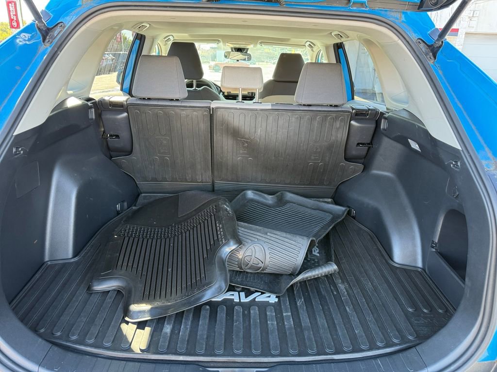 Certified 2019 Toyota RAV4 XLE w/ All Weather Liner Package image 23
