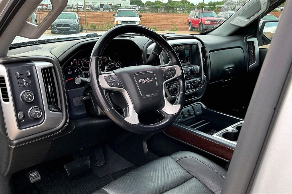 Used 2018 GMC Sierra 1500 SLT w/ Texas SLT Premium Package AWD/4WD image 16