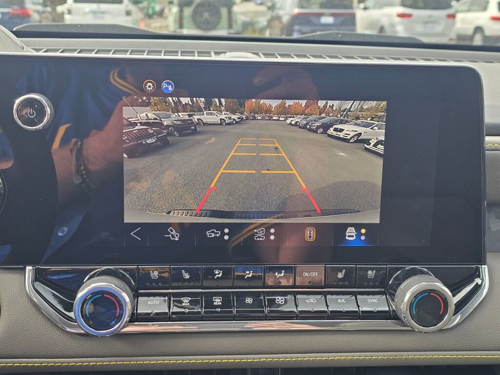 New 2026 Chevrolet Colorado ZR2 w/ Technology Package image 14