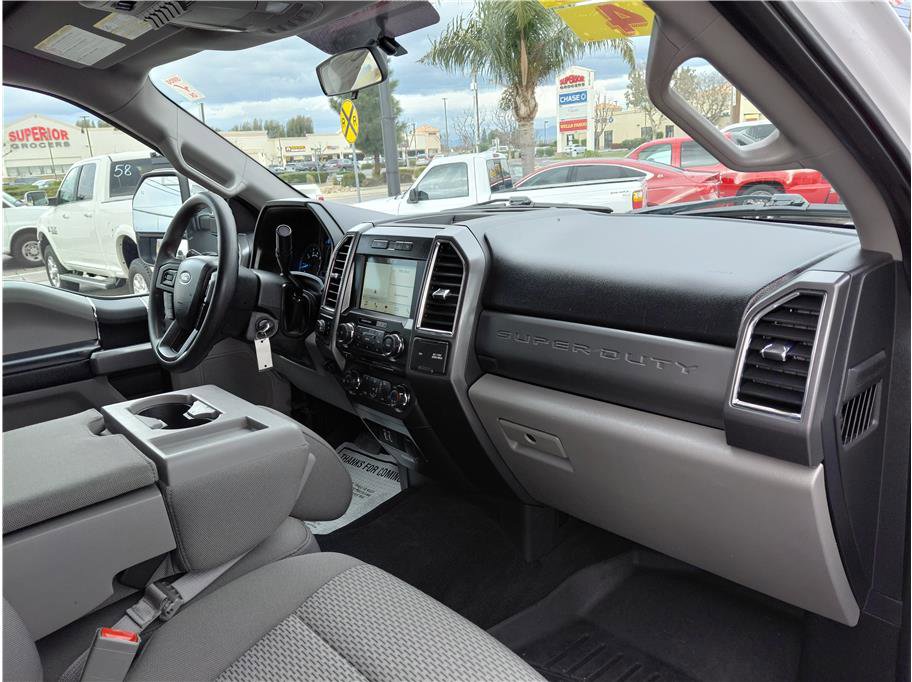 Used 2017 Ford F250 XLT w/ XLT Value Package image 12