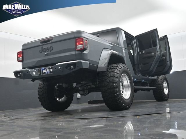 Used 2025 Jeep Gladiator Overland AWD/4WD image 29