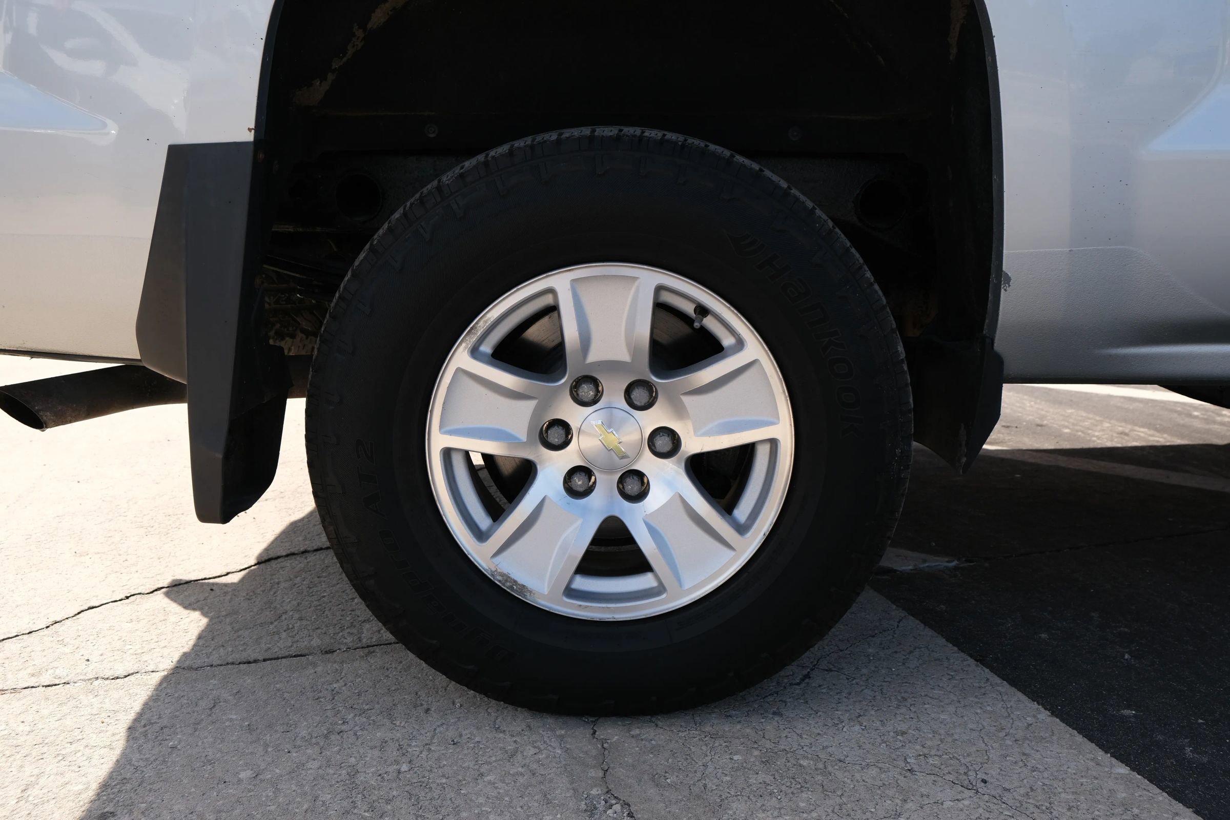 Used 2015 Chevrolet Silverado 1500 LT w/ Trailering Package image 17