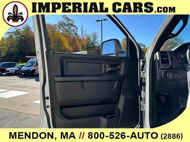 New 2026 RAM 5500 Tradesman w/ Chrome Appearance Group image 17