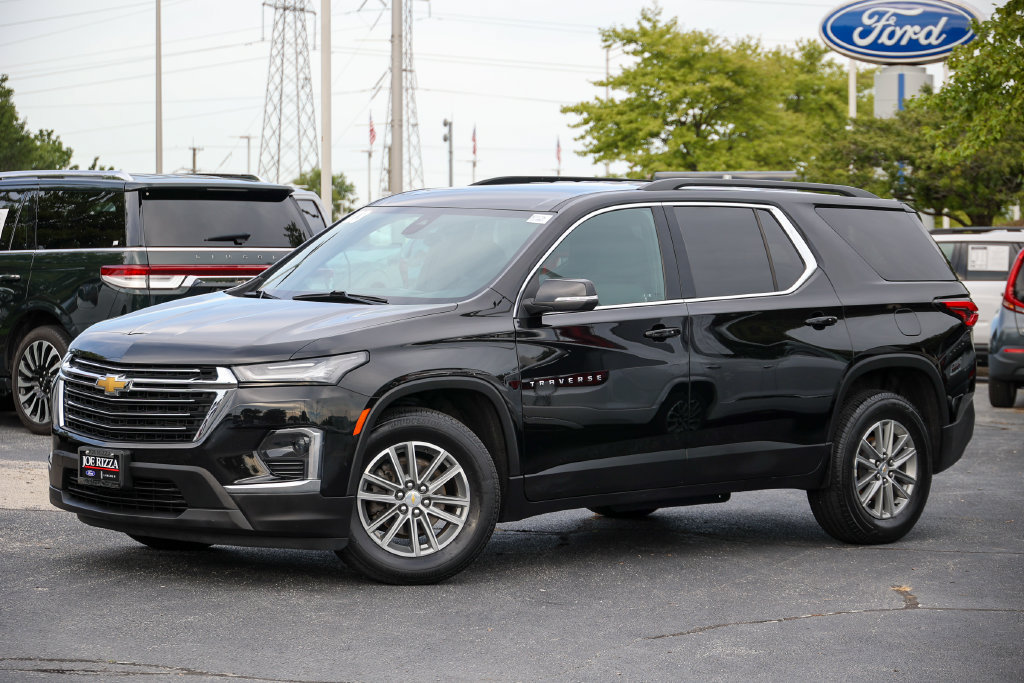 Used 2023 Chevrolet Traverse LT FWD image 21