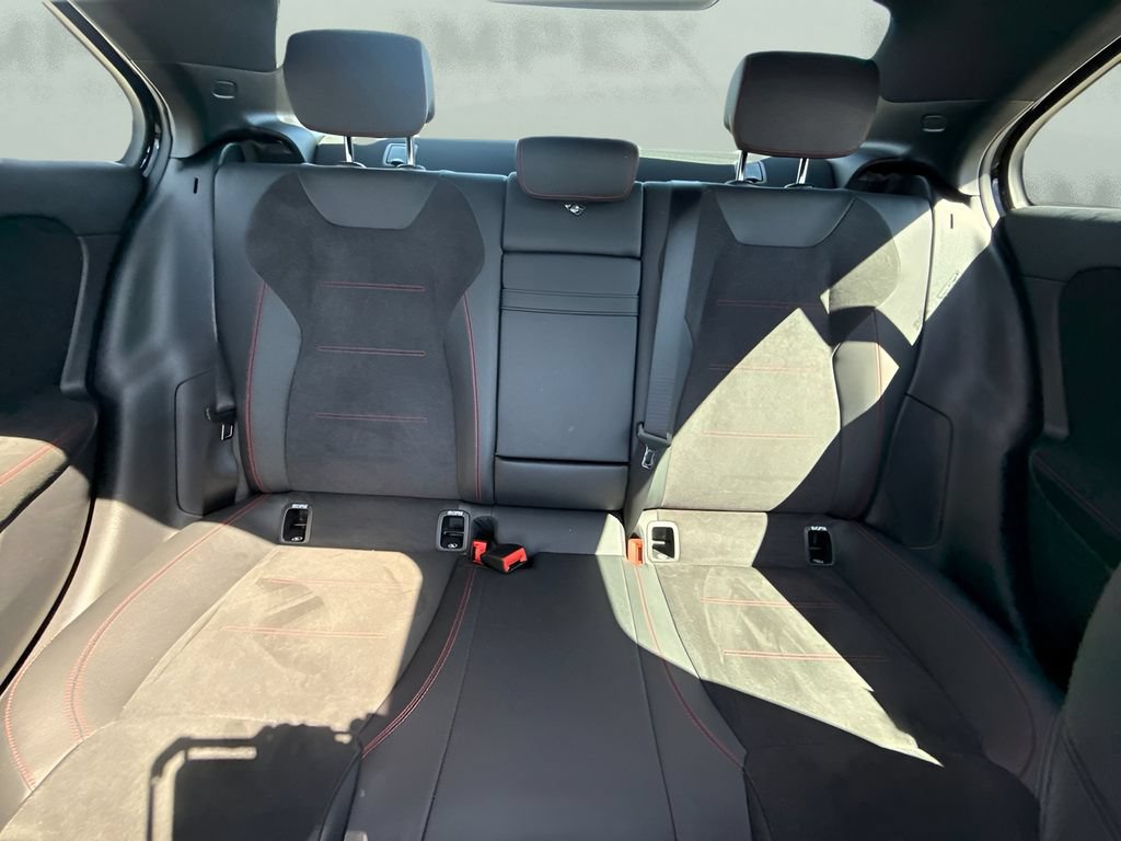 Used 2021 Mercedes-Benz A 220 4MATIC image 9
