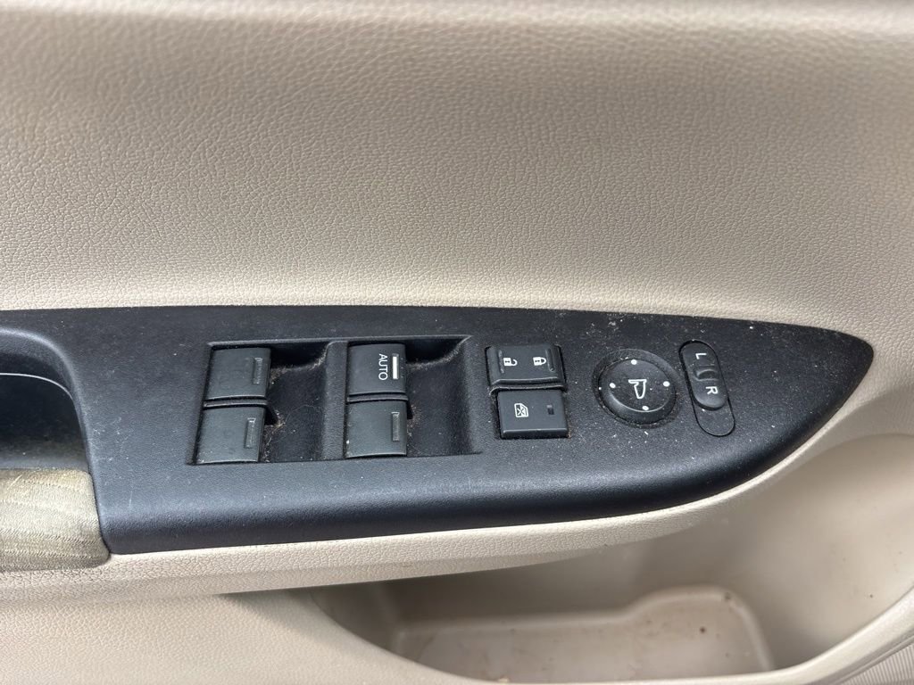Used 2016 Honda Accord LX image 14