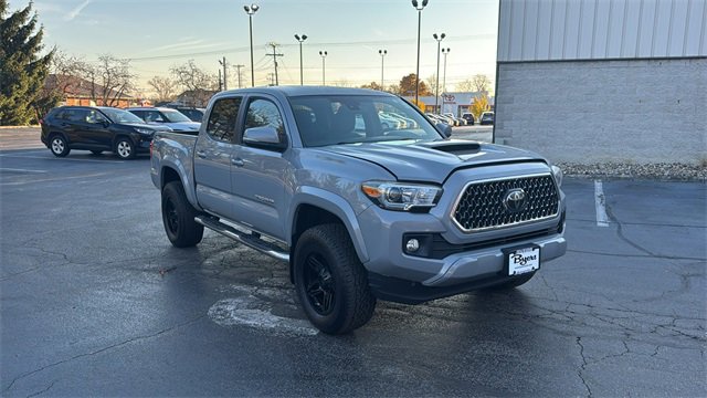 Used 2018 Toyota Tacoma TRD Sport image 27