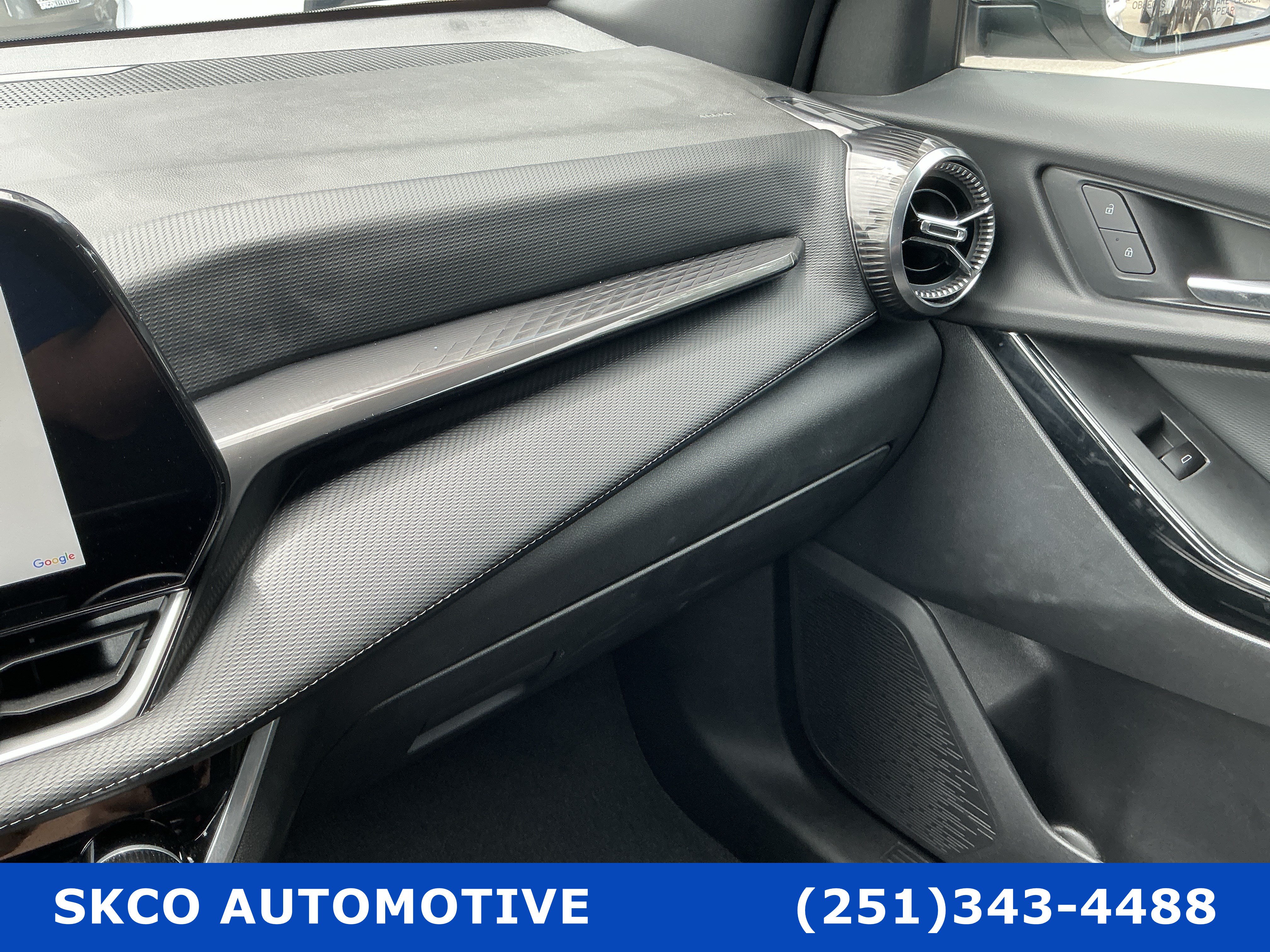 Used 2025 Chevrolet Equinox LT AWD/4WD image 24