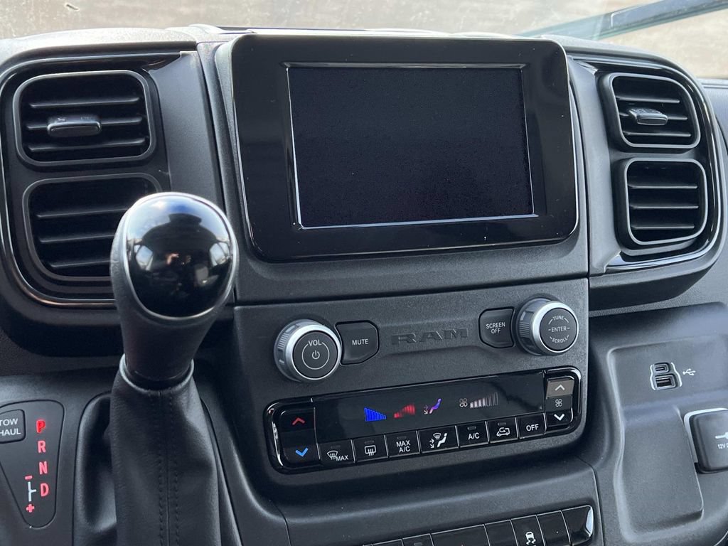 New 2026 RAM ProMaster 1500 w/ Convenience Group FWD image 13