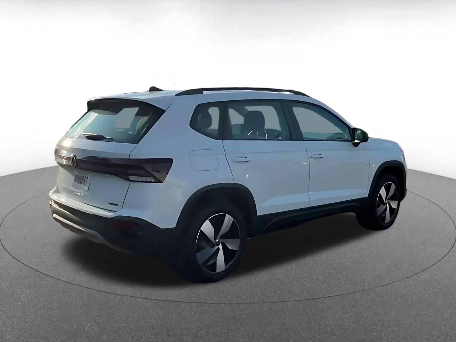 Used 2026 Volkswagen Taos S AWD/4WD image 13