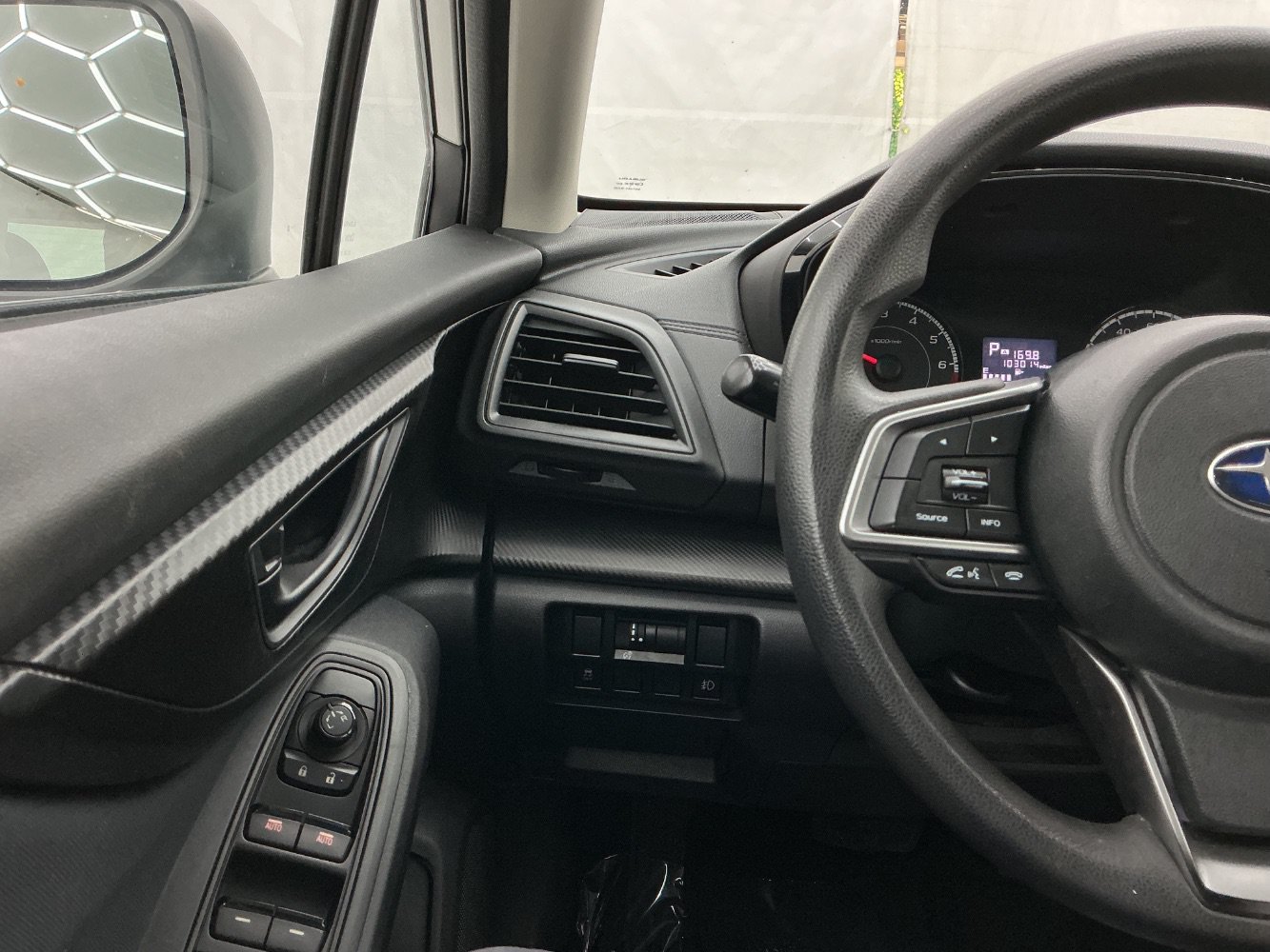 Used 2017 Subaru Impreza 2.0i AWD/4WD image 32