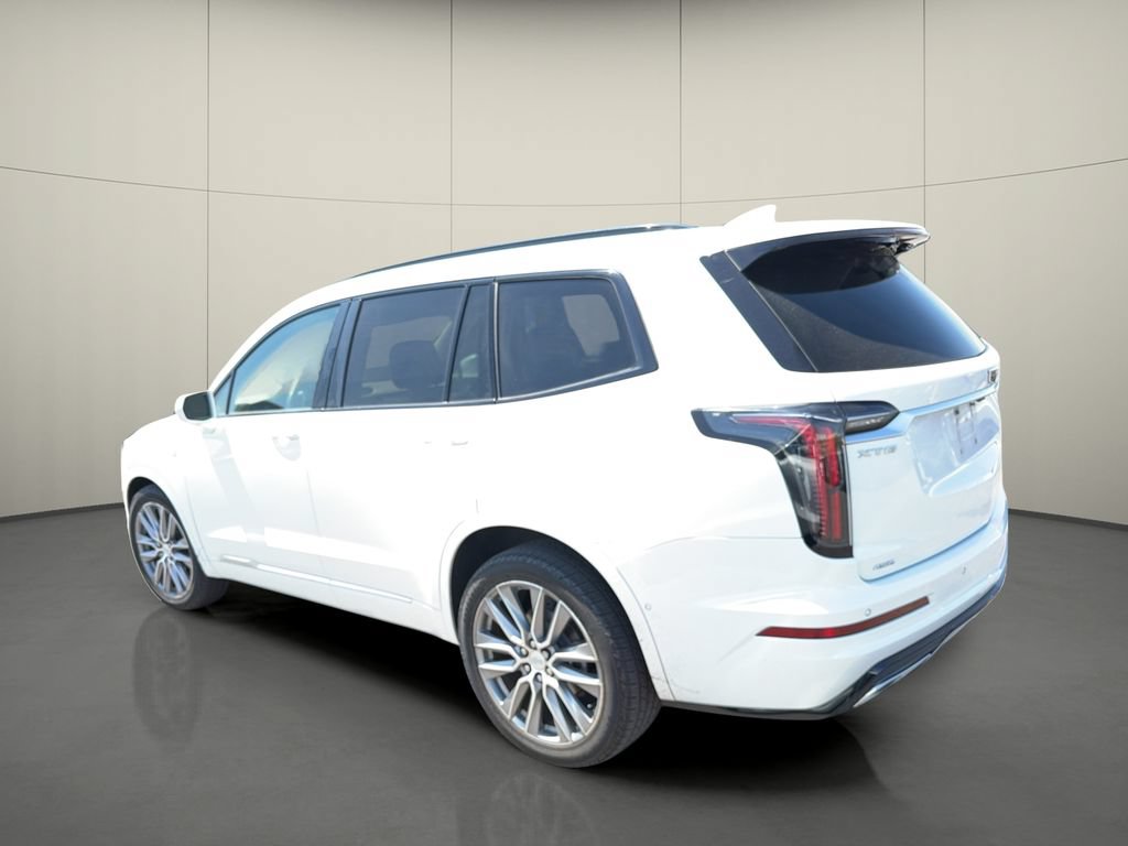 Used 2020 Cadillac XT6 Sport w/ Platinum Package AWD/4WD image 5