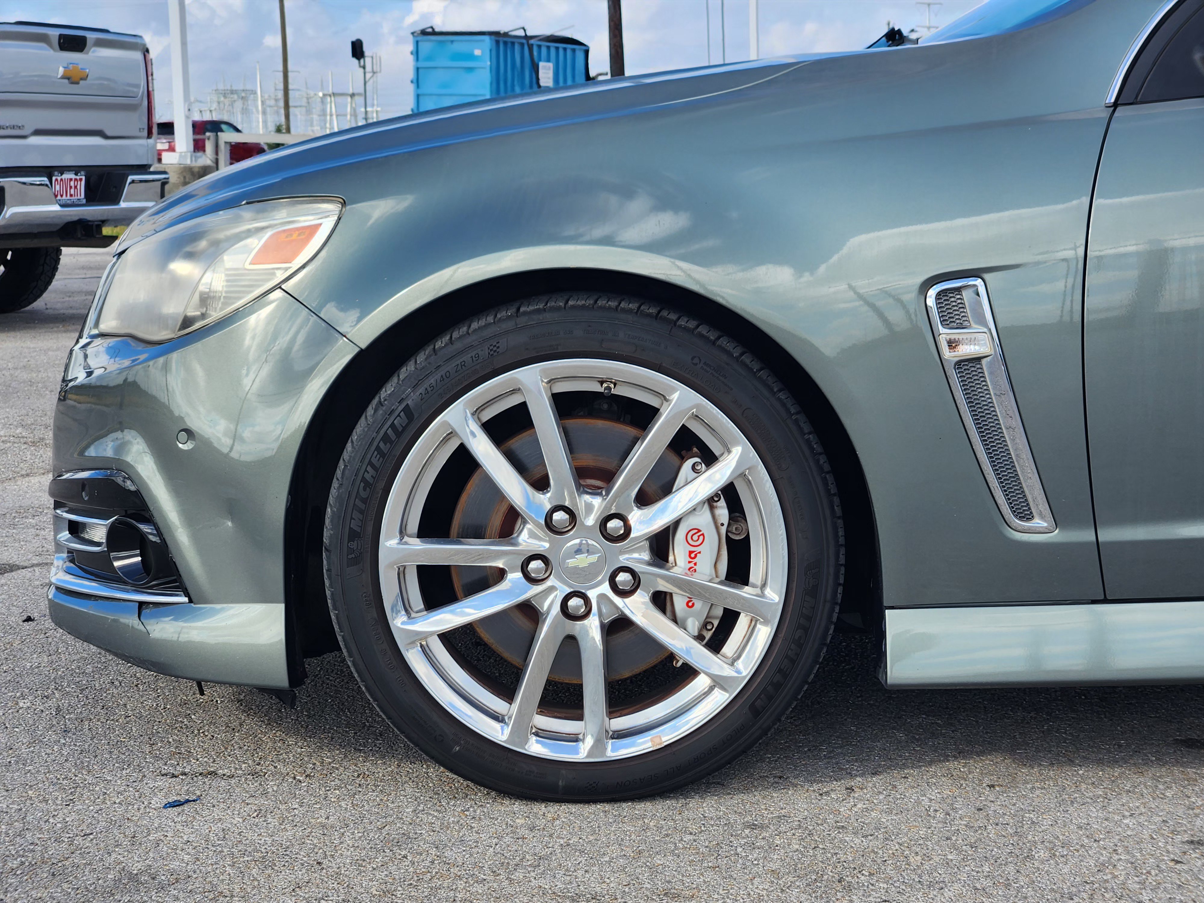Used 2014 Chevrolet SS RWD image 9