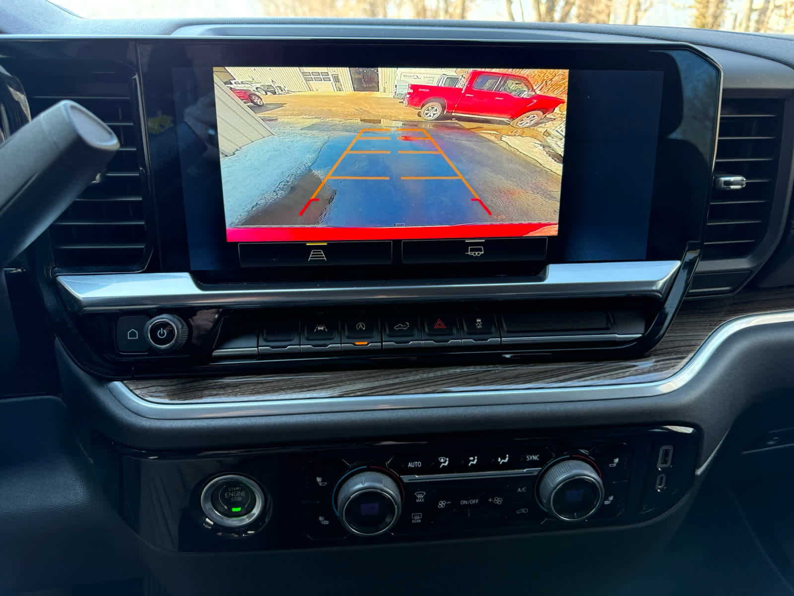 Used 2023 Chevrolet Silverado 1500 LT image 15