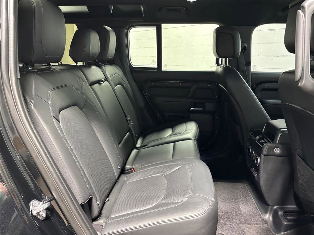Used 2023 Land Rover Defender 110 V8 image 40