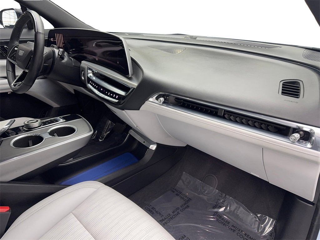 Used 2024 Cadillac Lyriq Luxury image 51