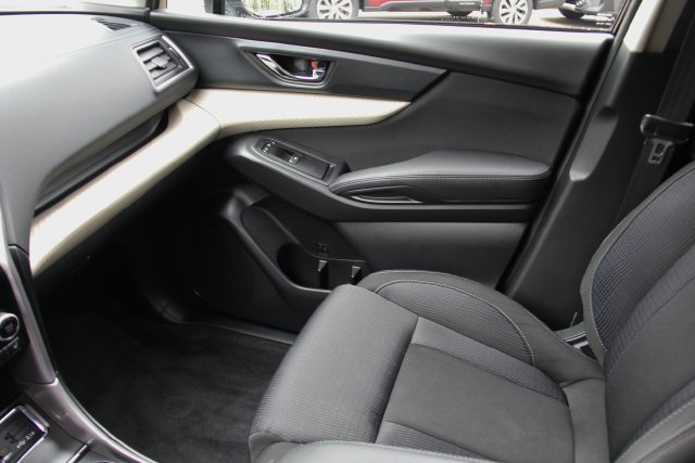 Used 2022 Subaru Ascent Premium w/ Convenience Package AWD/4WD image 31