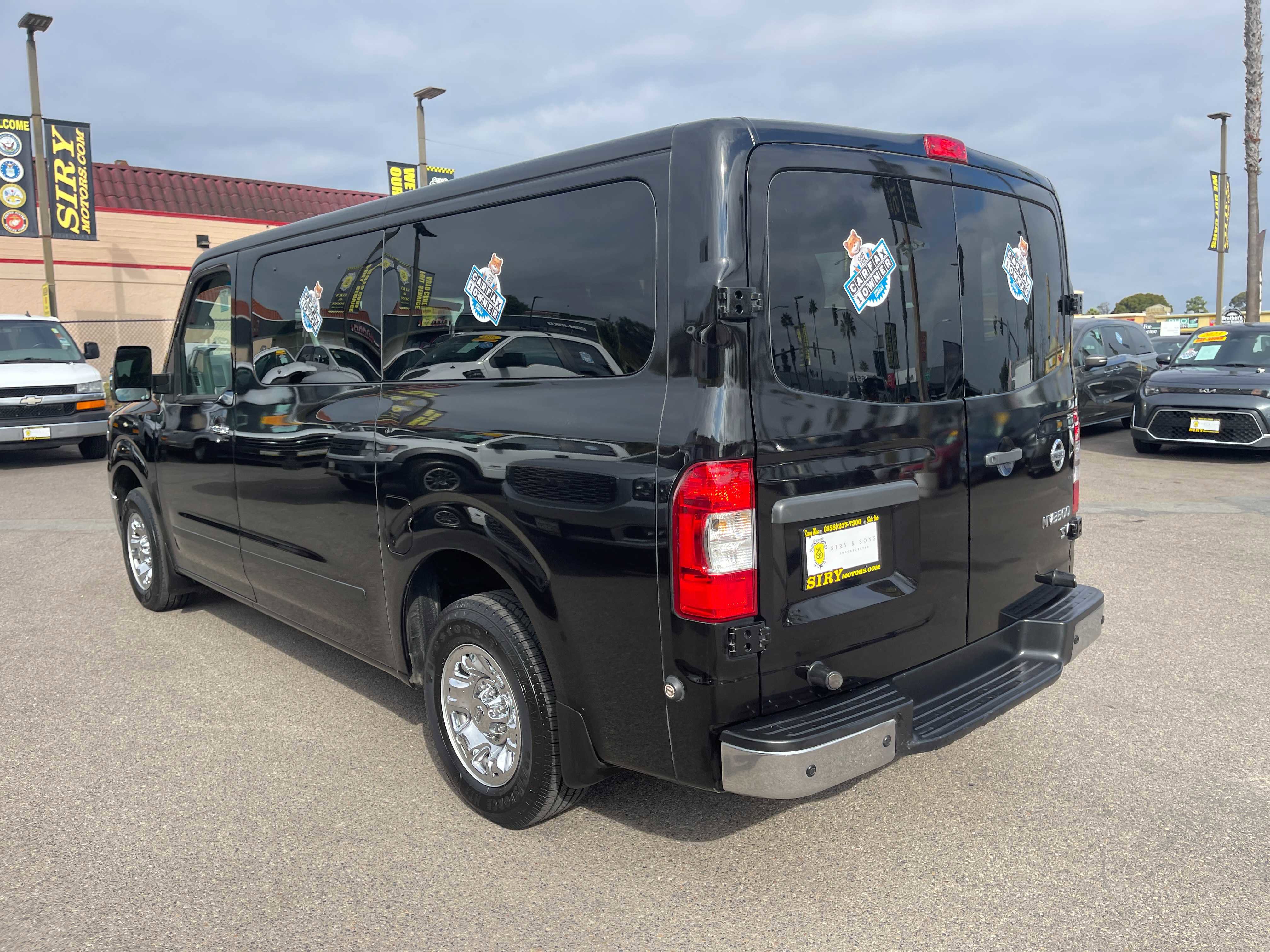 Used 2018 Nissan NV 3500 SV w/ Navigation Package image 5
