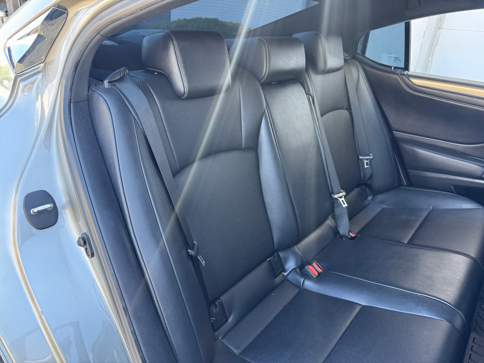 Used 2021 Lexus ES 350 F Sport w/ Accessory Package 2 FWD image 18