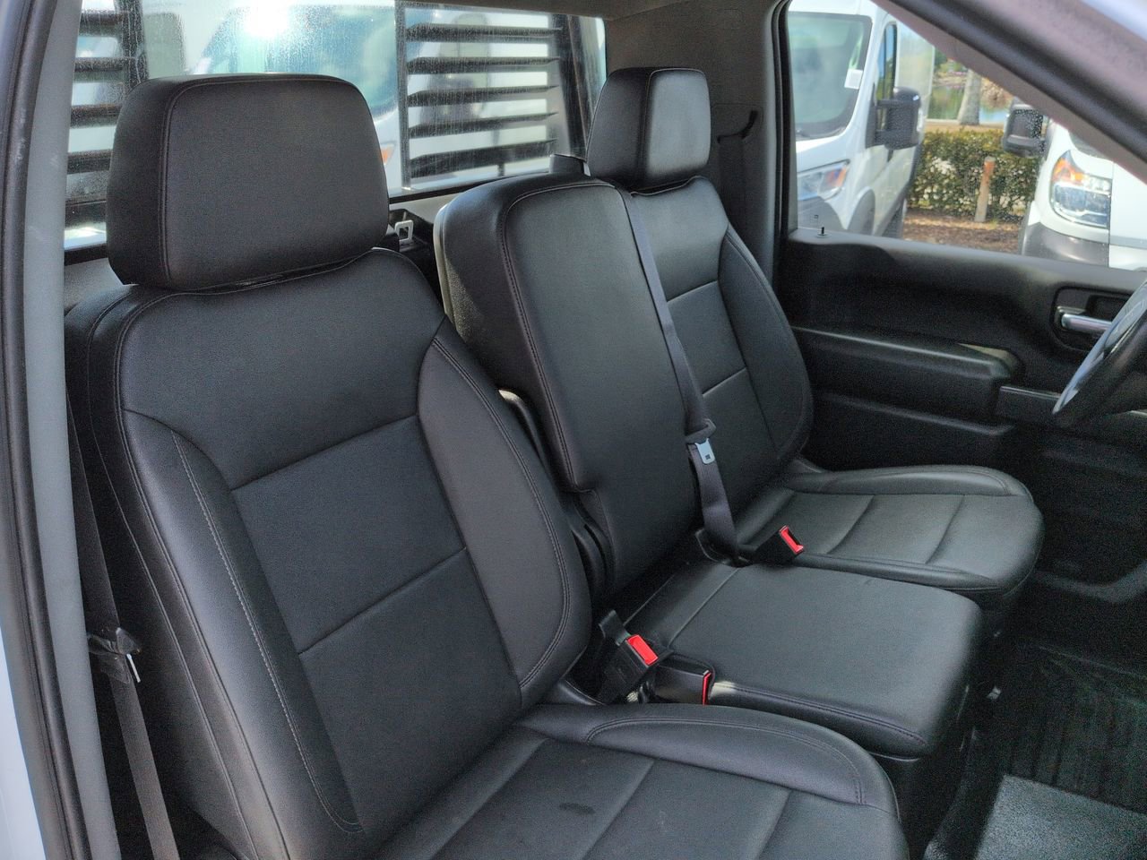 Used 2024 GMC Sierra 3500 Pro AWD/4WD image 15