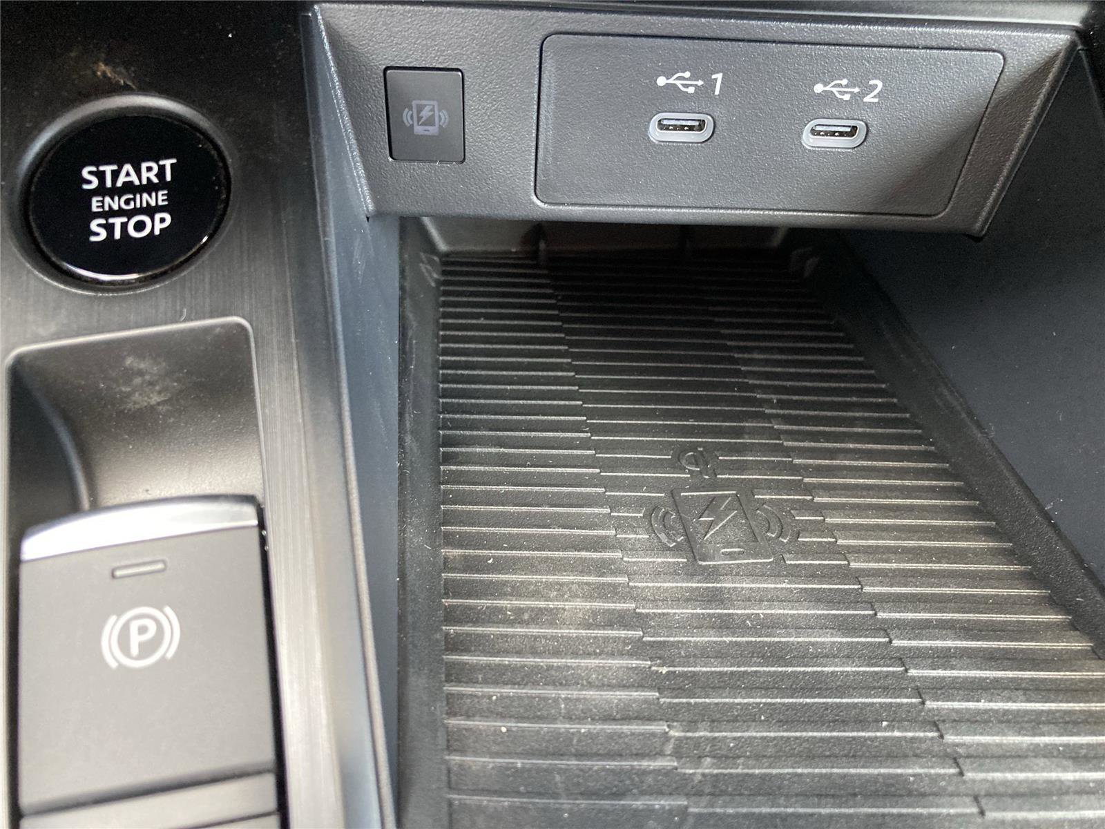 New 2025 Nissan Kicks SR w/ SR Premium Package image 22