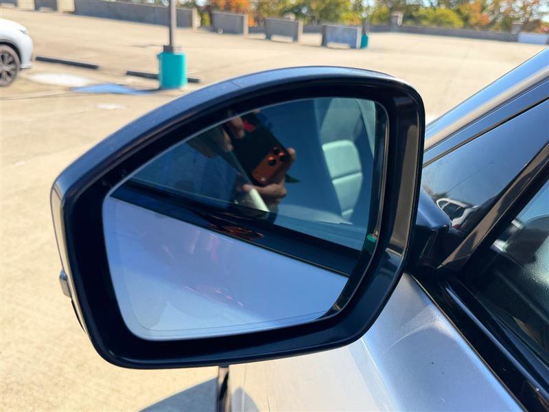 Used 2019 Jaguar F-PACE S image 17