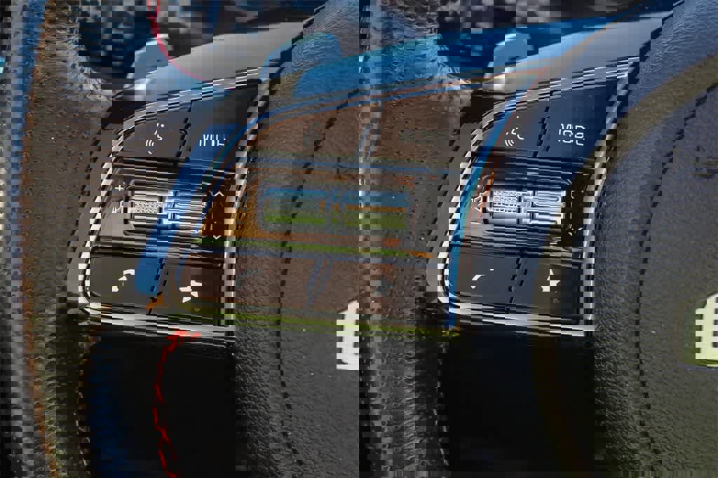 Used 2023 Kia Forte GT image 33