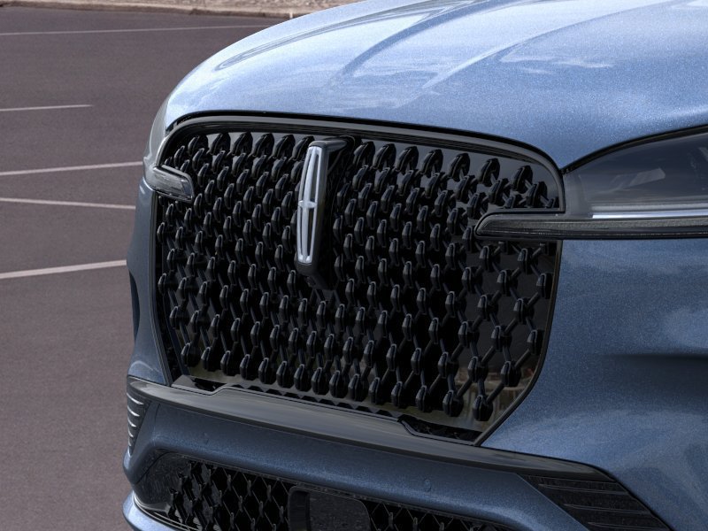 New 2026 Lincoln Aviator Reserve w/ Jet Appearance Package AWD/4WD image 17