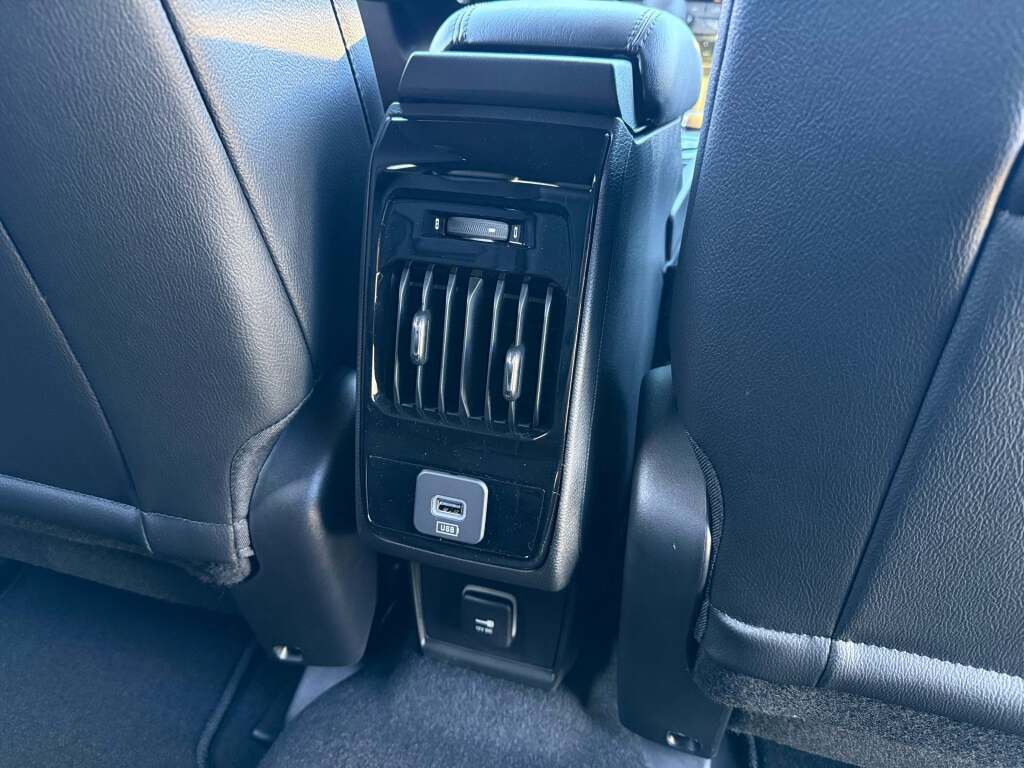 New 2026 Jeep Compass Limited image 23