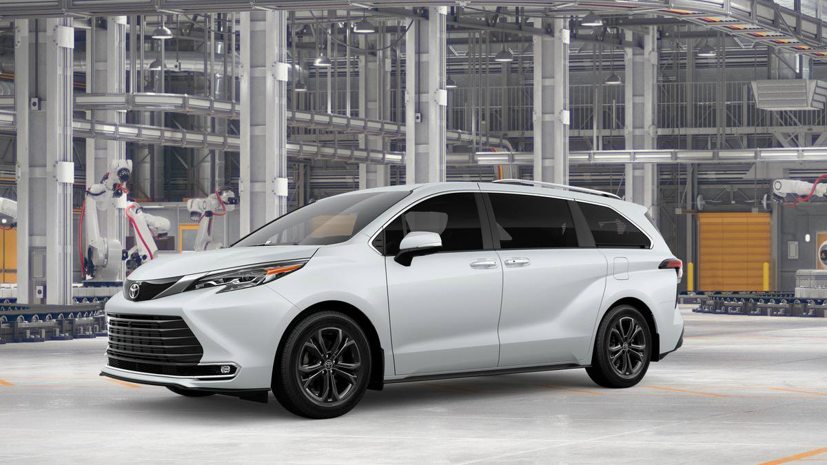 New 2026 Toyota Sienna Platinum image 2