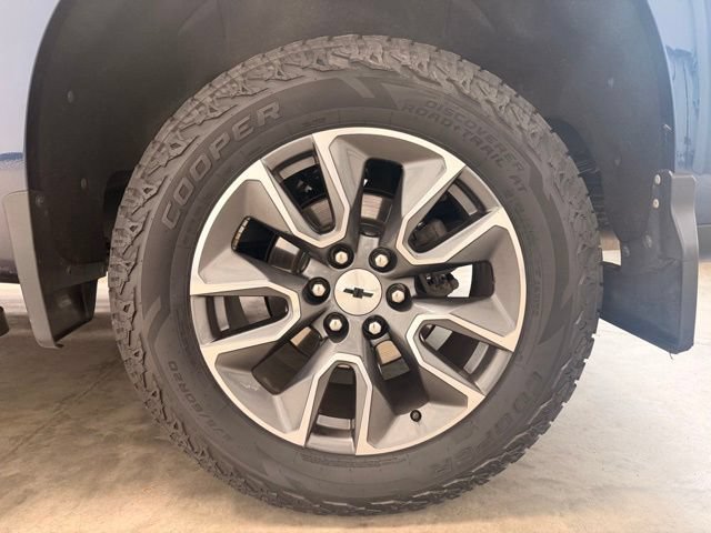 Used 2022 Chevrolet Silverado 1500 RST AWD/4WD image 15