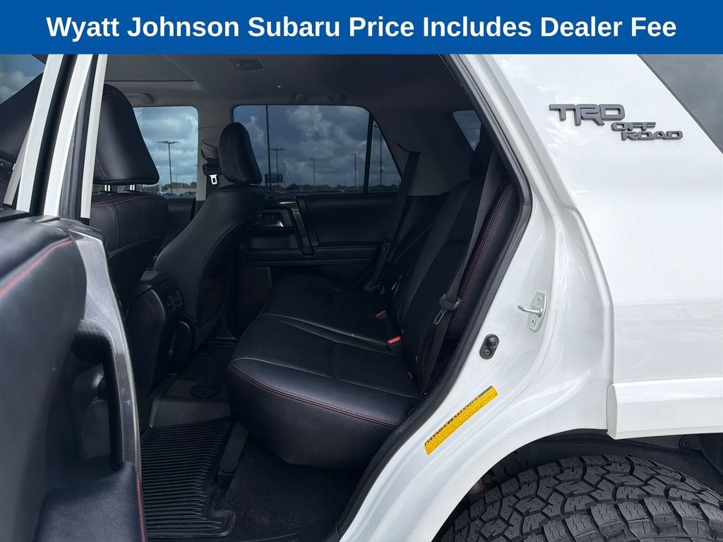 Used 2020 Toyota 4Runner TRD Off-Road Premium w/ Moonroof Package AWD/4WD image 35