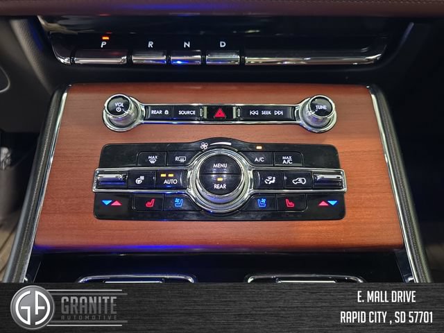 Used 2021 Lincoln Aviator Reserve w/ Equipment Group 202A AWD/4WD image 19