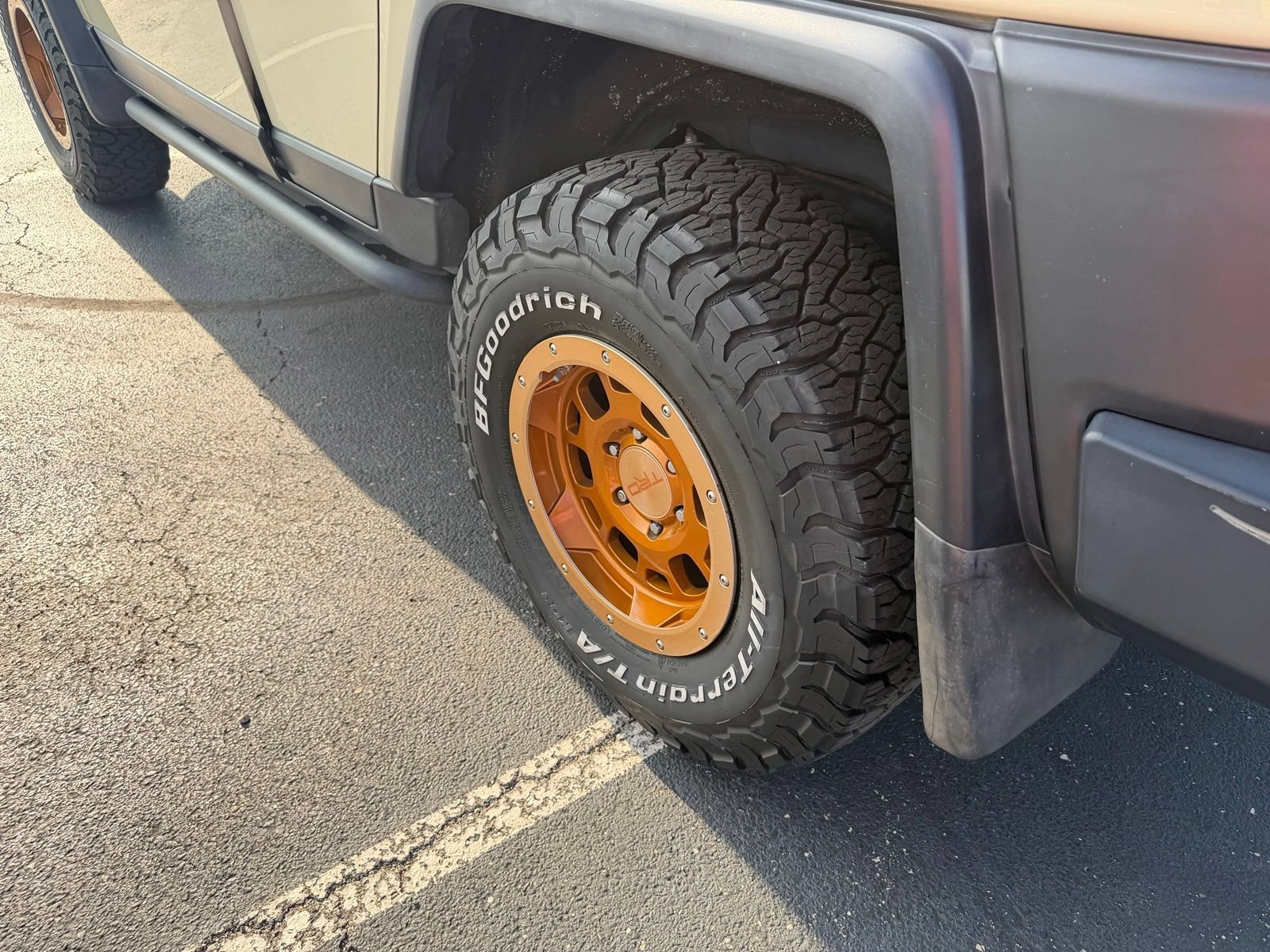 Used 2010 Toyota FJ Cruiser 4WD image 11