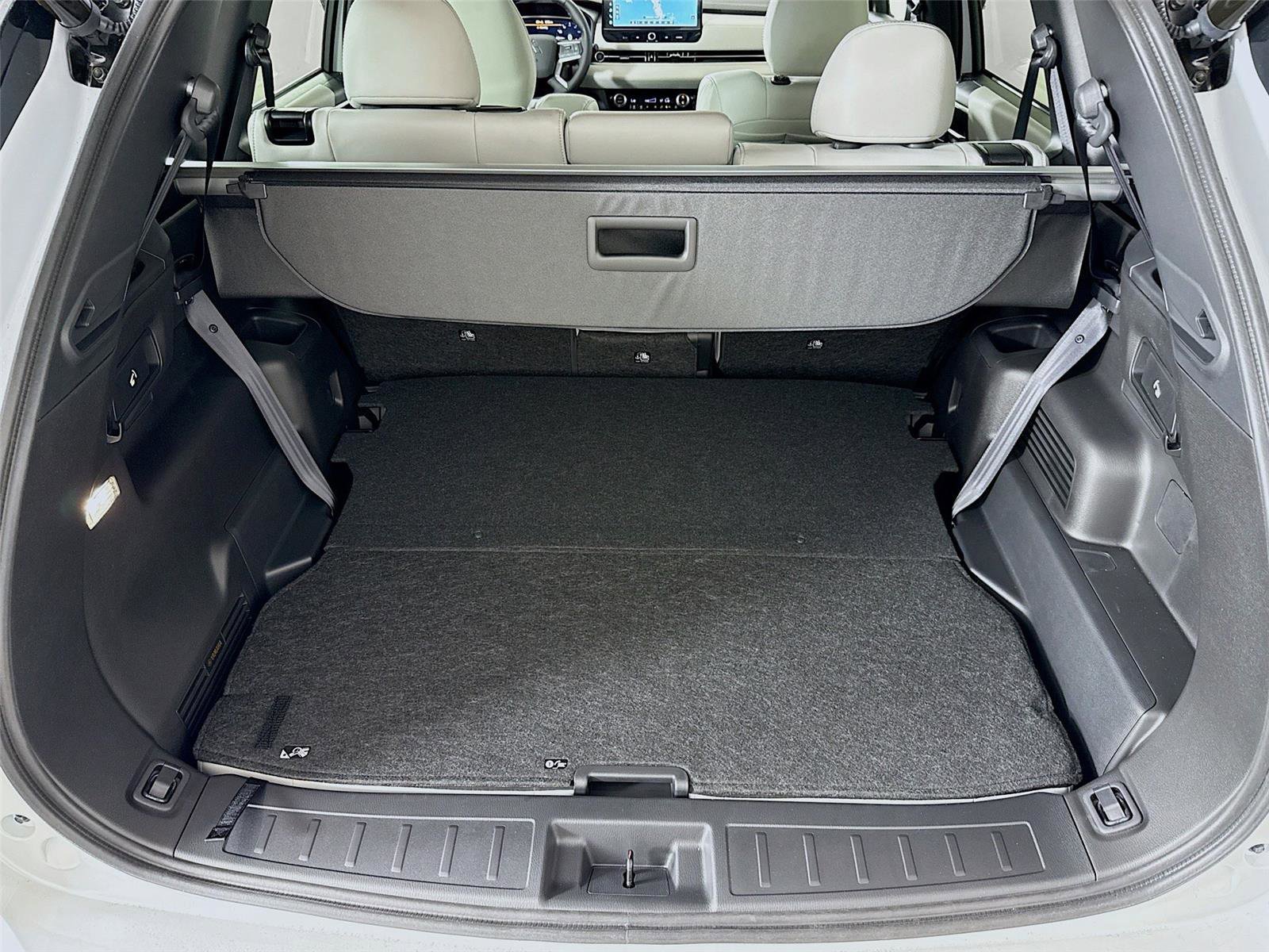 New 2026 Mitsubishi Outlander SE image 17