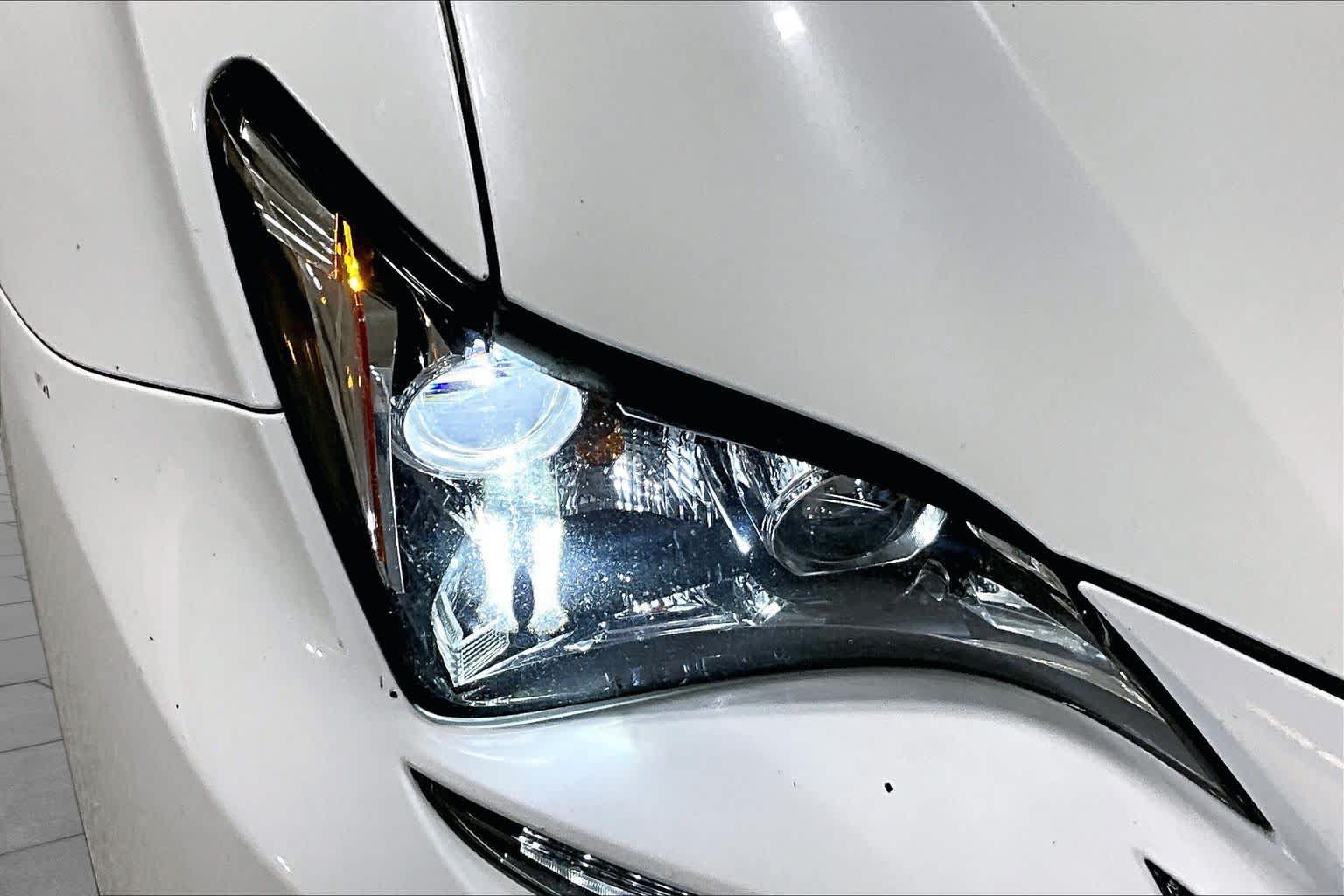 Used 2016 Lexus RC 200t RWD image 29