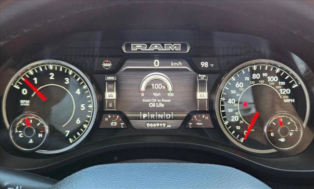 Used 2021 RAM 1500 Laramie AWD/4WD image 11