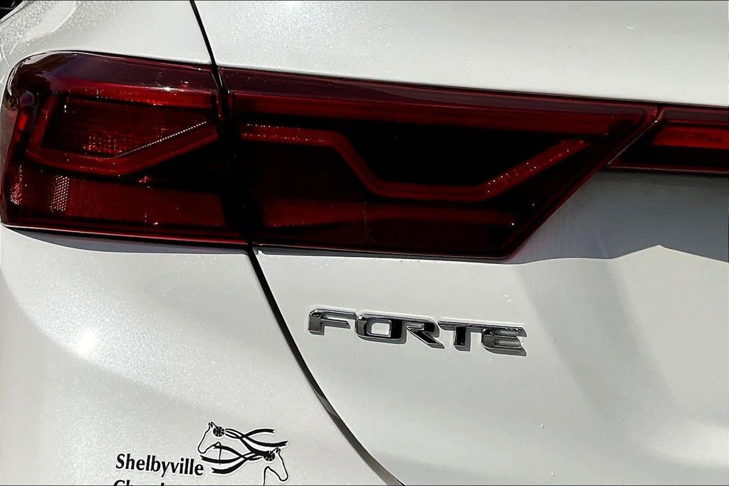 Used 2021 Kia Forte EX FWD image 23