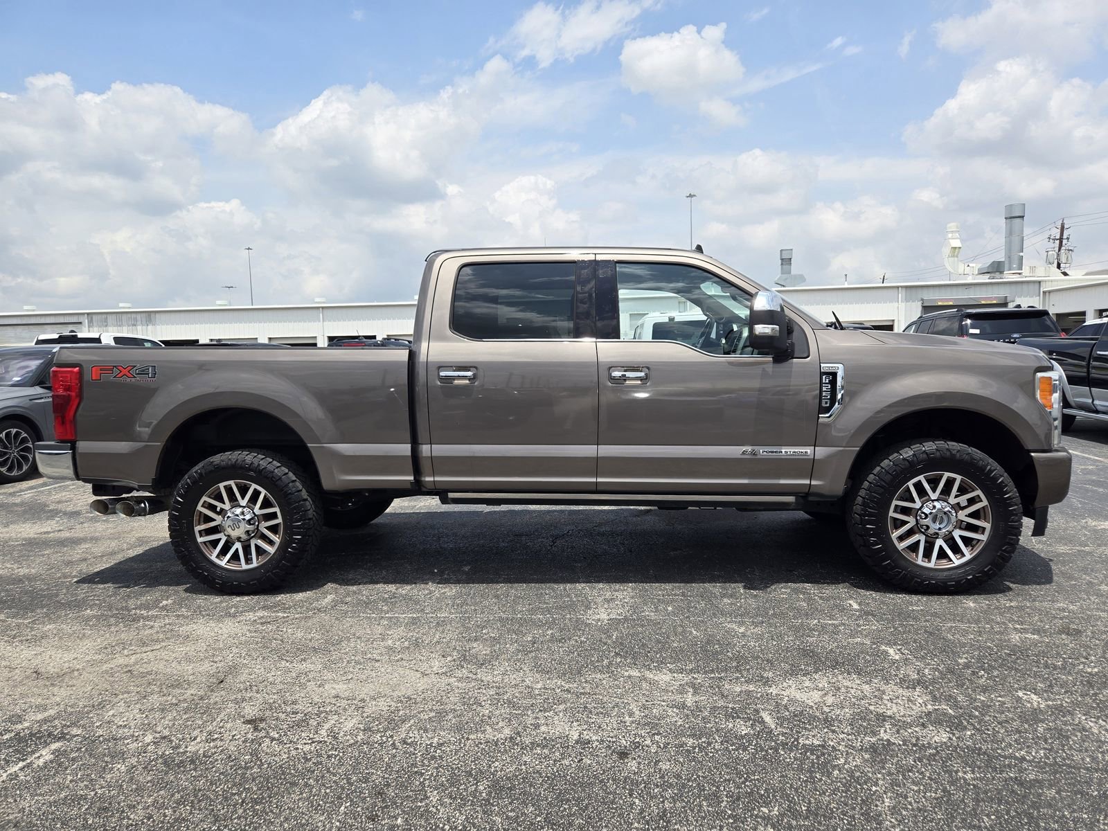 Used 2019 Ford F250 King Ranch w/ King Ranch Ultimate Package AWD/4WD image 4
