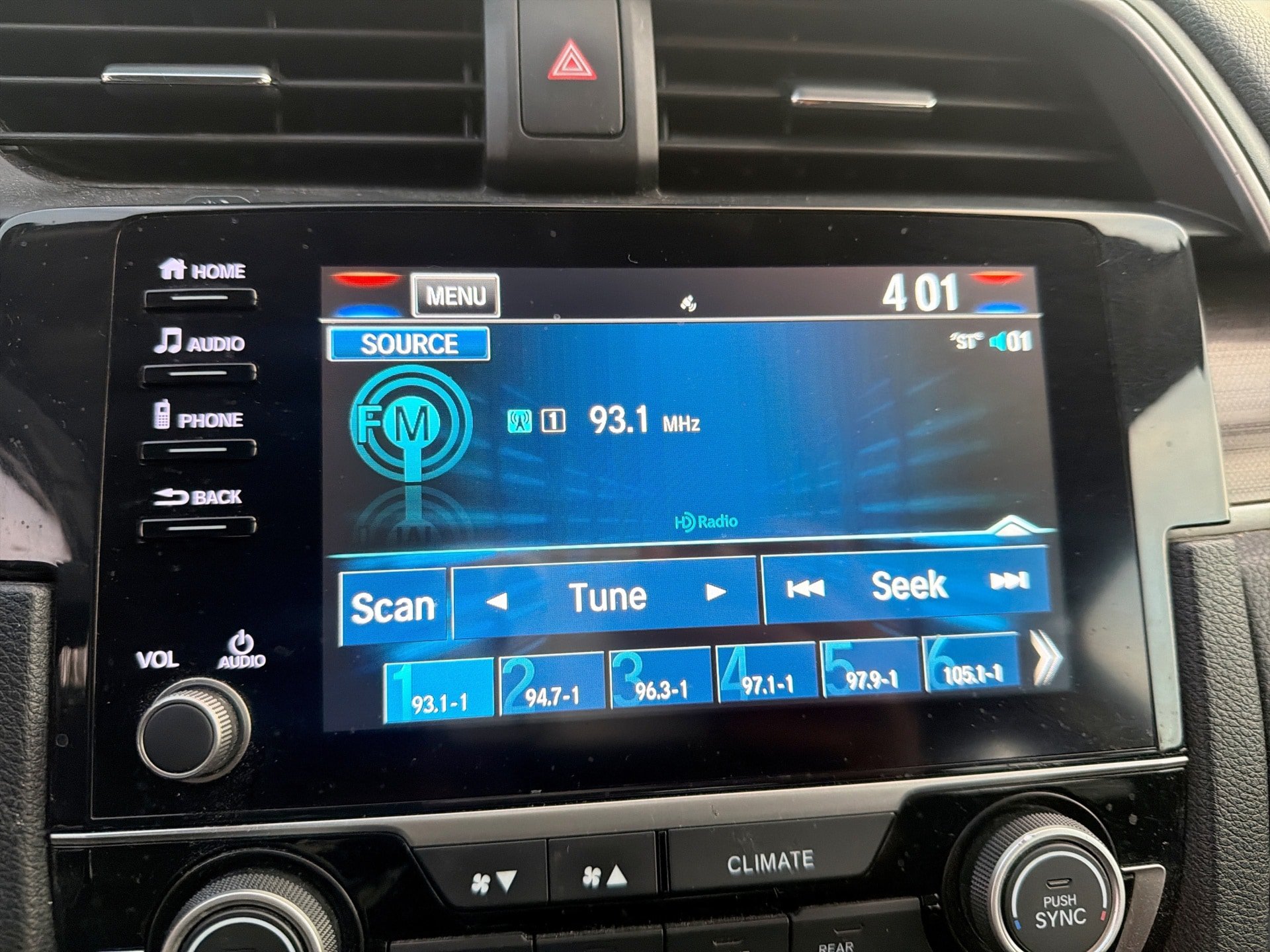 Used 2020 Honda Civic EX image 12